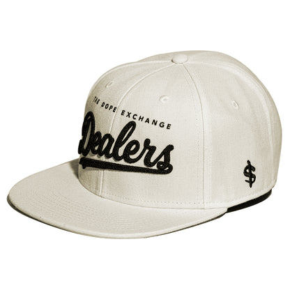 Dealers Classic Snapback Cream